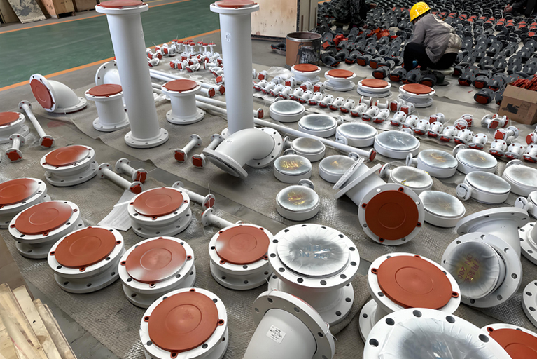 Introduction to the Process of Steel-Lined PTFE Products