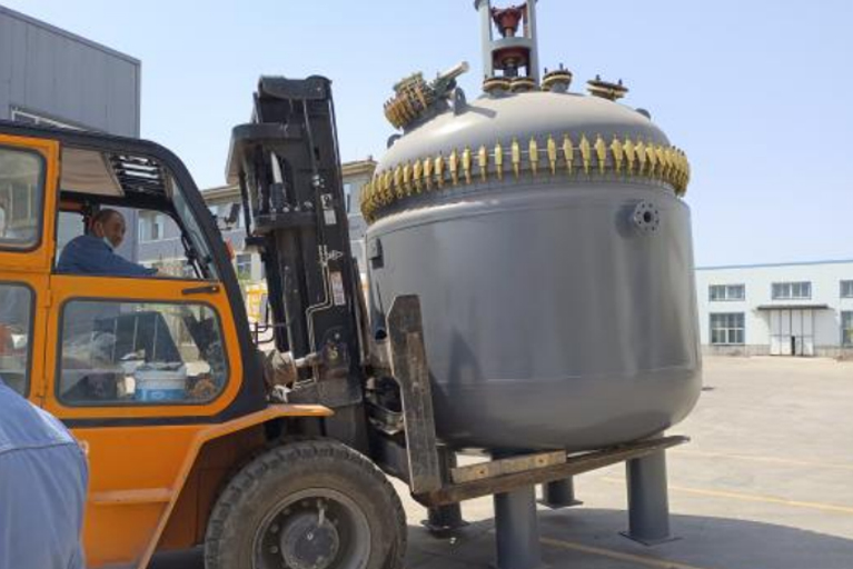 PTFE lined reactor to Euro