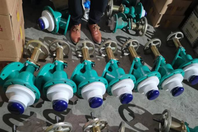 Premier glass lined valve to Qatar